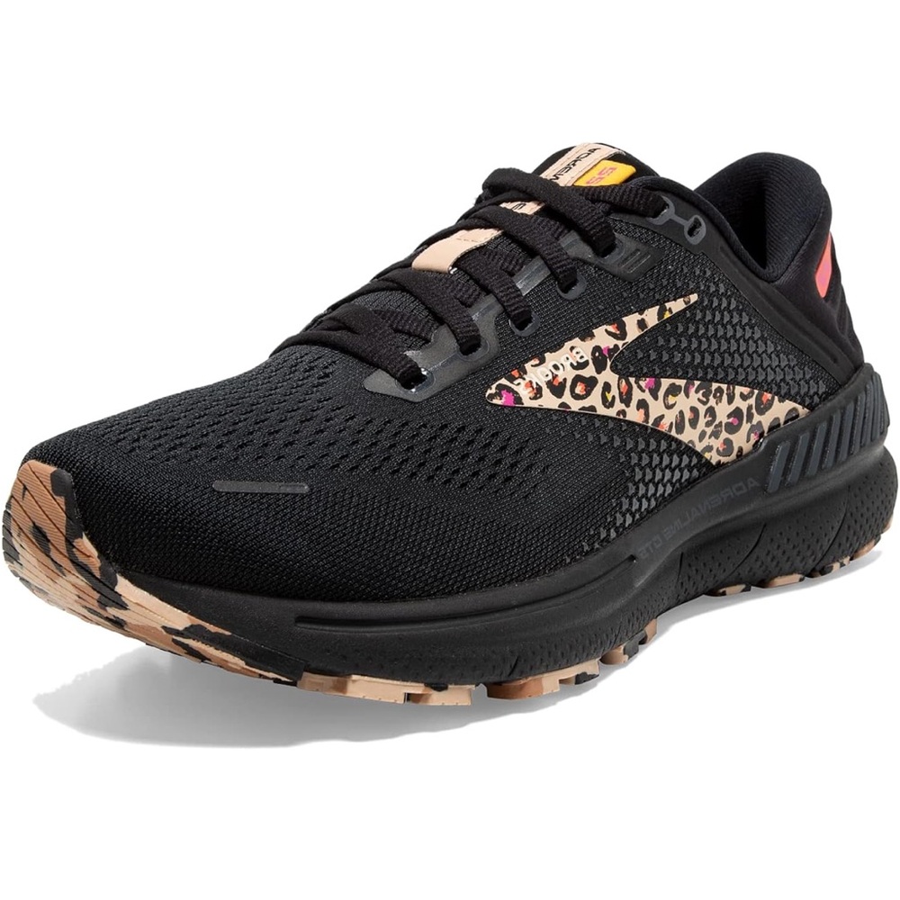 Brooks Women's Adrenaline GTS 22, size 9.5